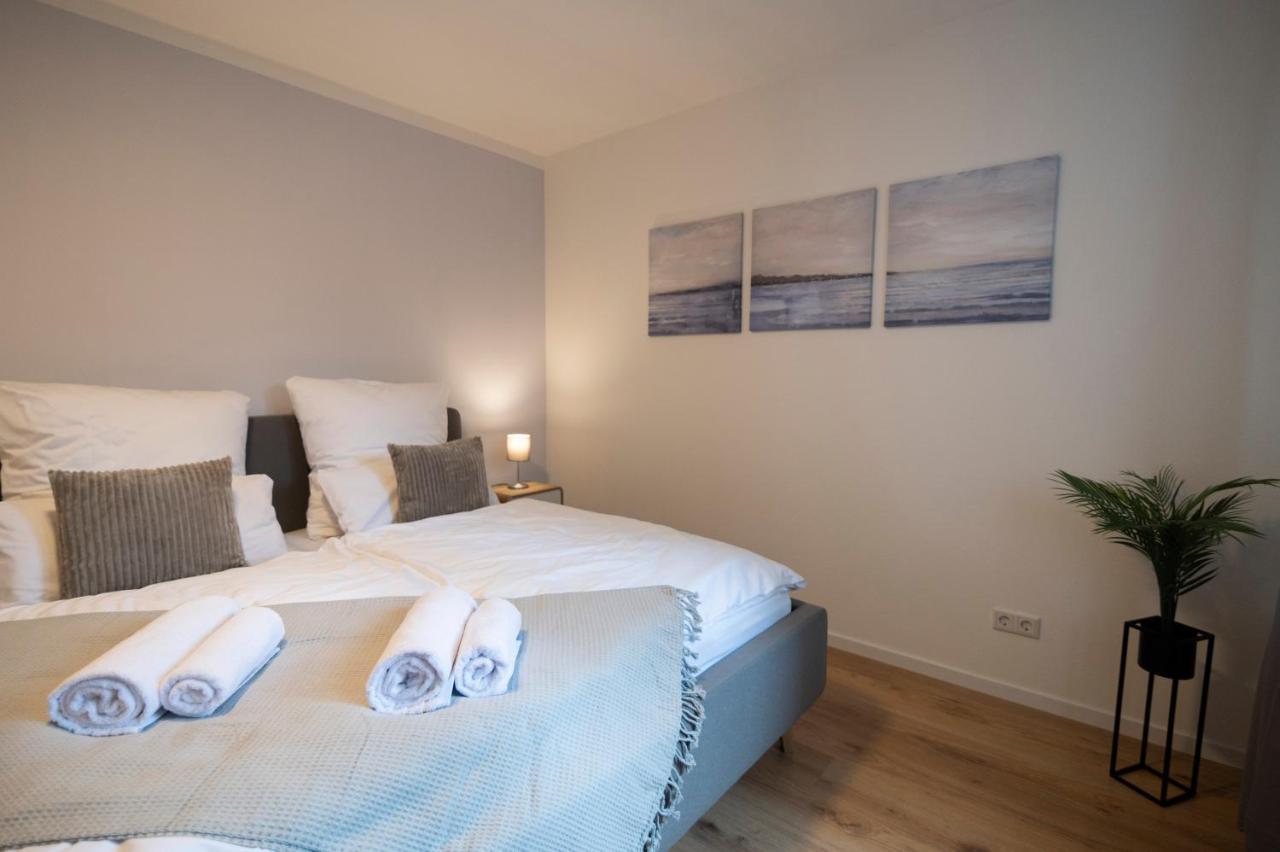 Peter Apartments - Premium Wohnung I 95Qm I 3 Schlafzimmer I Grosses Bad I Kueche I Wohnzimmer I Tv Fulda Exterior foto